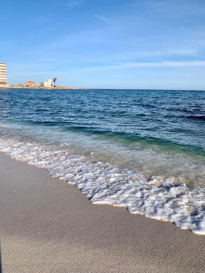 Sea View Apartment Torrevieja Bagian luar foto